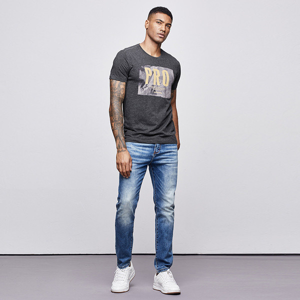 Tricou modern pentru bărbați cu decolteu O în culoarea gri