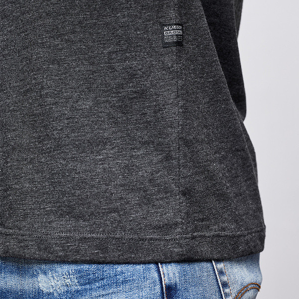 Tricou modern pentru bărbați cu decolteu O în culoarea gri