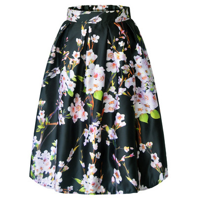 Μοντέρνα φούστα με μεγάλη μέση και πολύχρωμη εφαρμογή σε διάφορα χρώματα