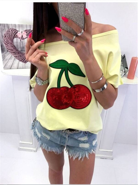 Γυναικεία μοντέρνα μπλούζα με πούλιες σε τρία χρώματα