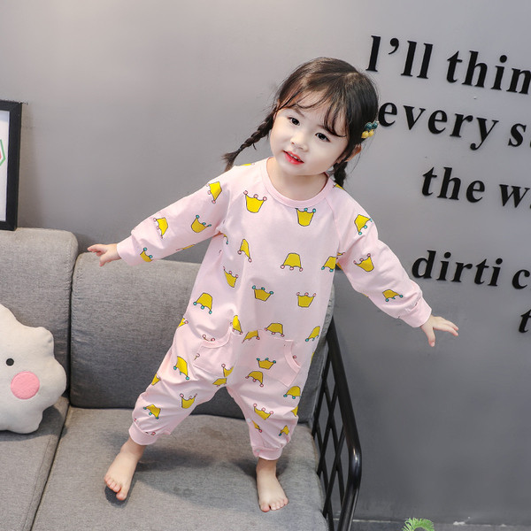 Pijamale pentru copii alb și roz pentru fete