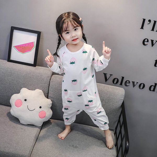 Pijamale pentru copii alb si roz cu buzunar pentru fete