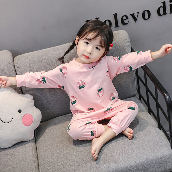 Pijamale pentru copii alb si roz cu buzunar pentru fete