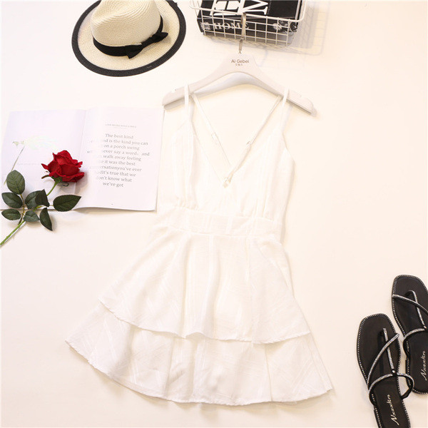 Κομψό γυναικείο φόρεμα  σε διάφορα χρώματα