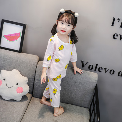 Pijamale pentru fete pentru copii in doua culori cu aplicatii diferite