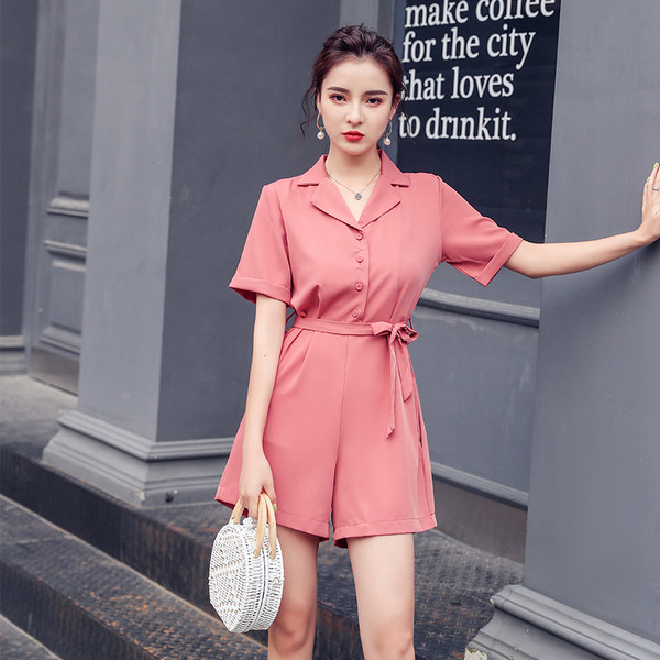 Salopetă casual de damă cu decolteu în V și mâneci 3/4