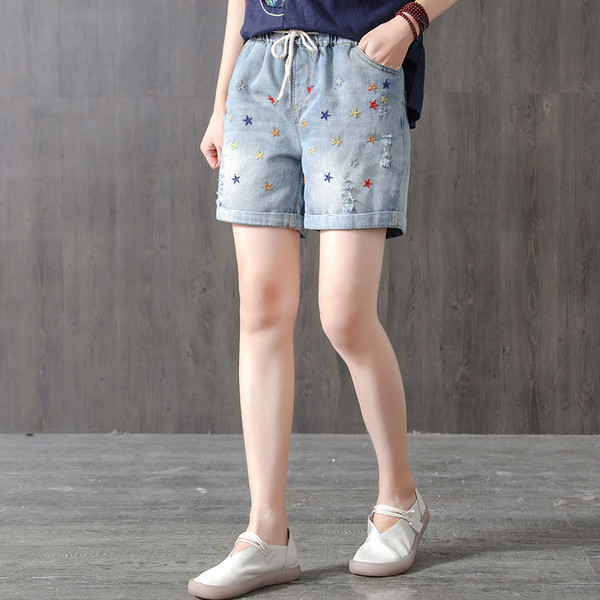 Blugi scurti de dama casual cu broderie elastica si legaturi in talie