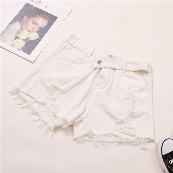 Pantaloni scurți casual de damă