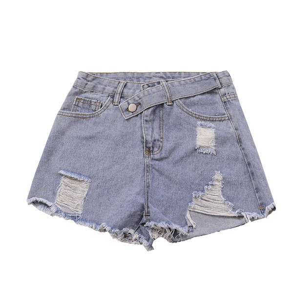 Pantaloni scurți casual de damă