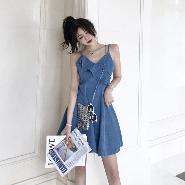 Rochie de dama din denim croiala model in culoarea albastra