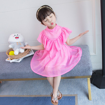 Stílusos gyerekruha modell fehér és rózsaszín színben