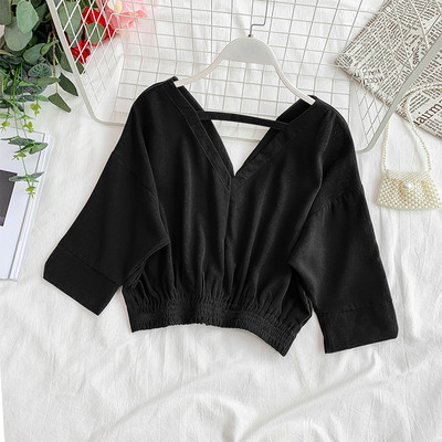 Modern női rövid blúz V-nyakkal, több színben