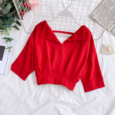 Modern női rövid blúz V-nyakkal, több színben