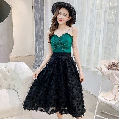 Κομψό γυναικείο φόρεμα