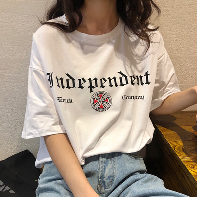 Női póló klasszikus modell két színben felirattal