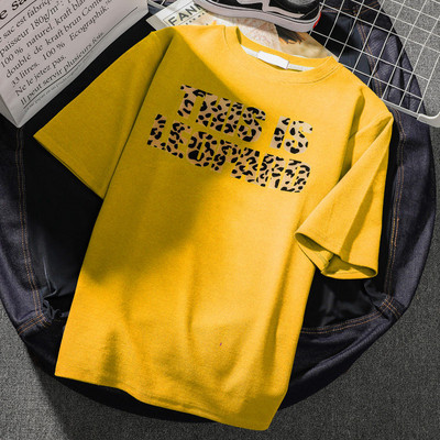 Μοντέρνα γυναικεία T-shirt σε διάφορα χρώματα