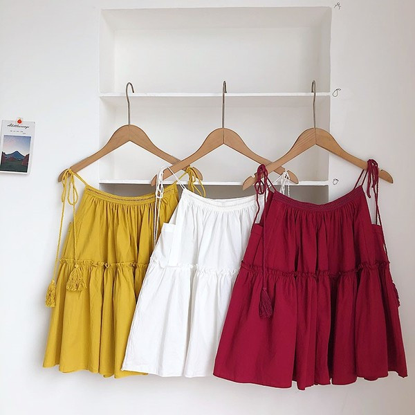 Napi női felső három színben nyakkendővel