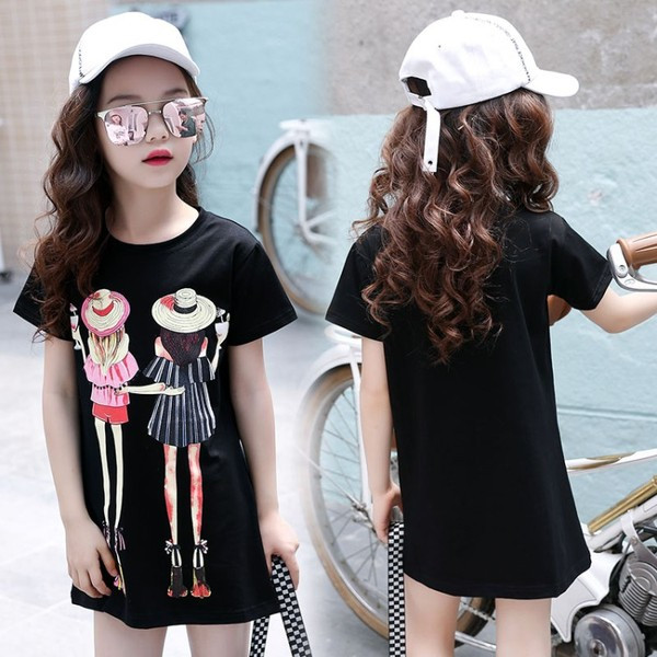 Fekete-fehér modern gyermektunika rátéttel