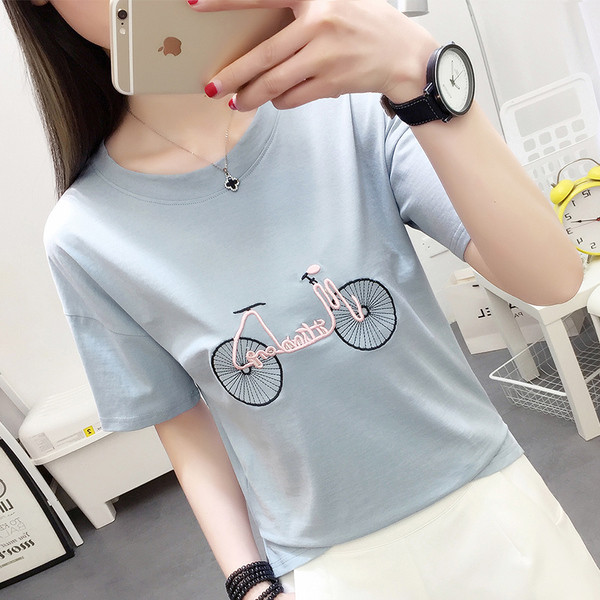 Női alkalmi póló három színben hímzéssel