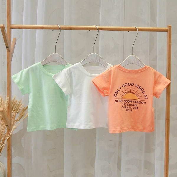 Tricou pentru copii pentru baieti in trei culori cu buzunar si broderie