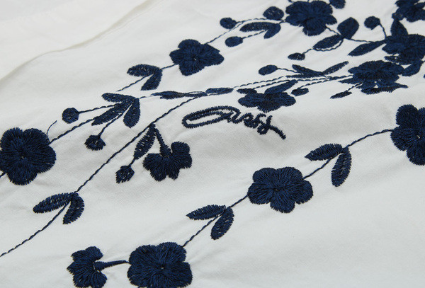 Hosszú és széles női ing három modell hímzéssel