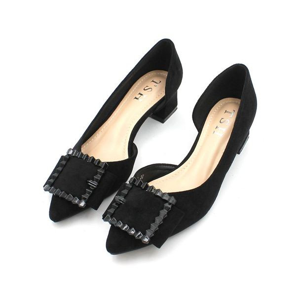 Női alkalmi cipő öko velúrból, nagy csattal három színben