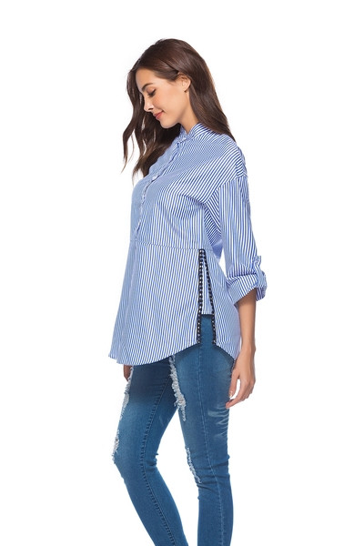 Cămașă casual de damă cu dungi în albastru