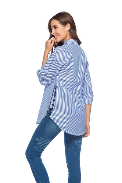 Cămașă casual de damă cu dungi în albastru