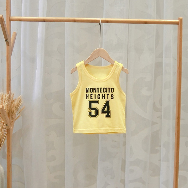 Sárga színű, feliratos gyerekcipő - fiúknak