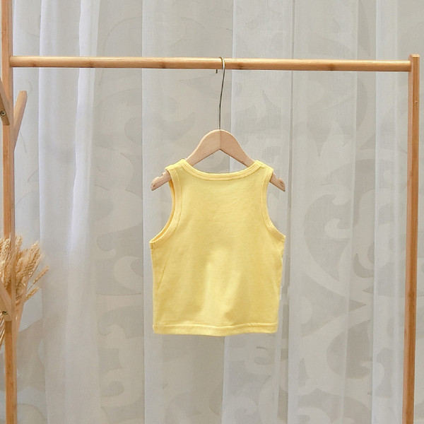 Sárga színű, feliratos gyerekcipő - fiúknak