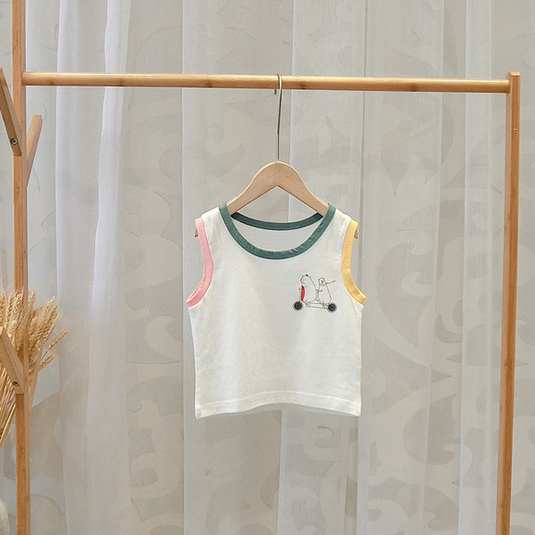 Gyerek felső, fehér színű rátéttel - fiúknak