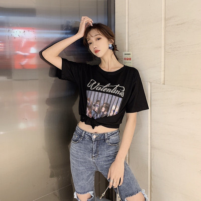 Μοντέρνα γυναικεία μπλούζα σε άσπρο και μαύρο χρώμα