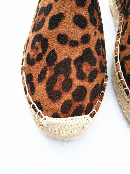 Női espadrillák állatmintával, két színben