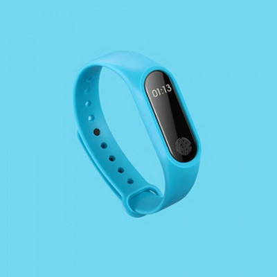 Фитнес гривна със силиконова каишка модел M2 в син цвят