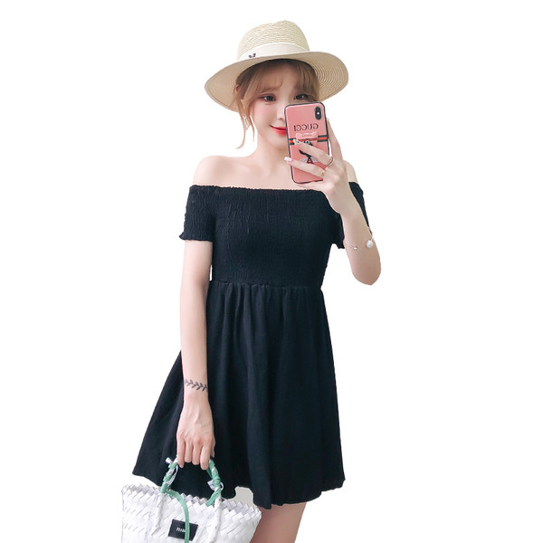 Rochie modernă de damă cu mâneci scurte de culoare neagră