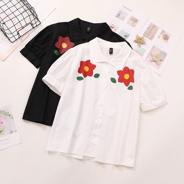 Γυναικείο μπλουζάκι με εκτύπωση σε λευκό και μαύρο χρώμα