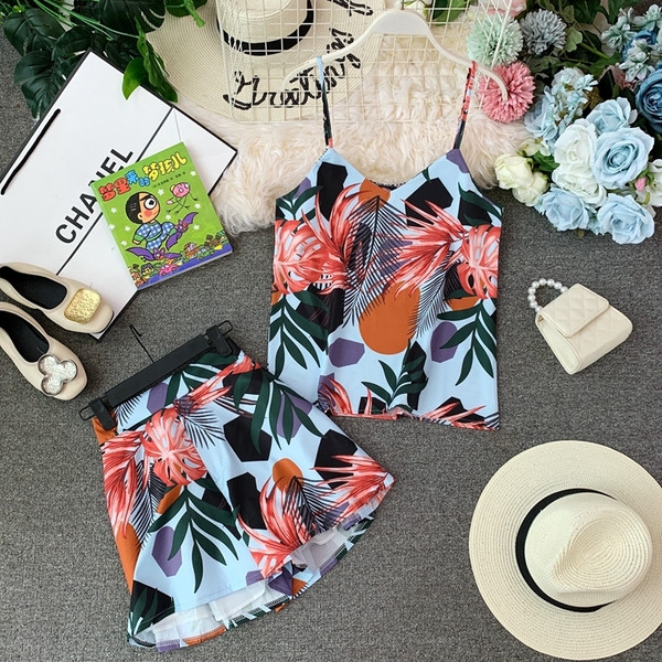 Set elegant pentru femei, cu bretele subțiri și motiv floral