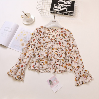 Stílusos női ing V-nyakú és hosszú ujjú