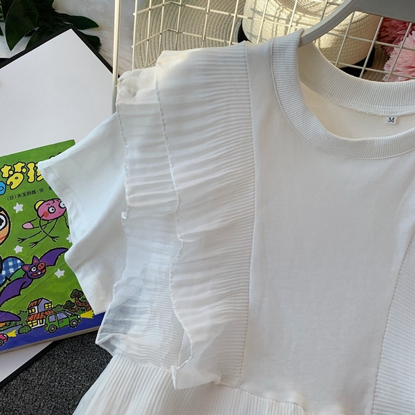 Modern női blúz O-nyakkal, fehér színben