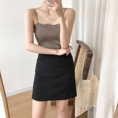 Vékony kötésből készült női felső, különböző színekben