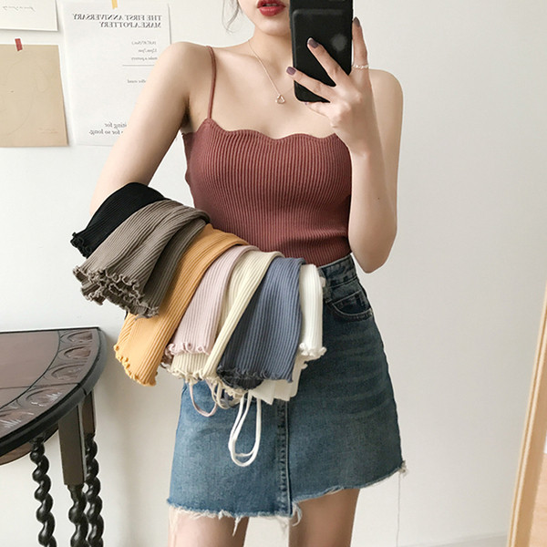 Vékony kötésből készült női felső, különböző színekben