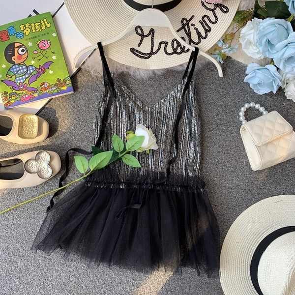 Stílusos női felső, tüll és vékony pántokkal