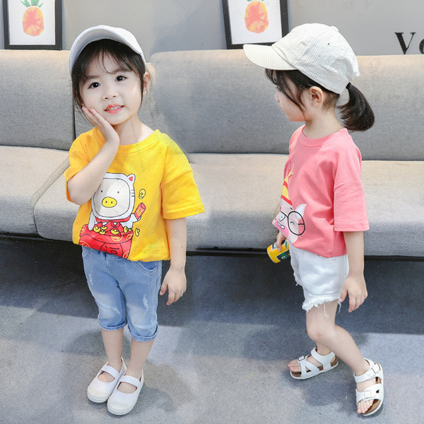 Gyermek póló fiúknak és lányoknak - három színben