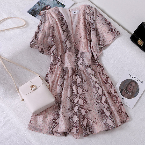 Μοντέρνα γυναικεία σαλοπέτα με λαιμόκοψη σε σχήμα V και εκτύπωση ζώων