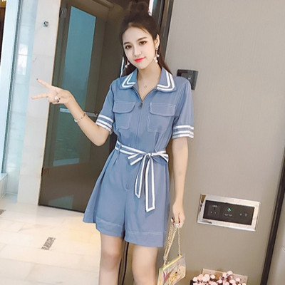 Κομψή γυναικεία σαλοπέτα με λαιμόκοψη, 3/4 μανίκι και ζώνη σε δύο χρώματα