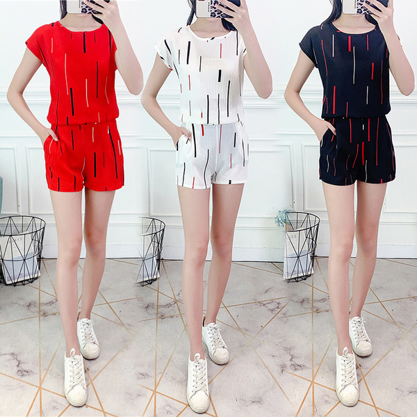 Καθημερινά  γυναικεία σετ δύο τεμαχίων σε διάφορα χρώματα με δεσμούς