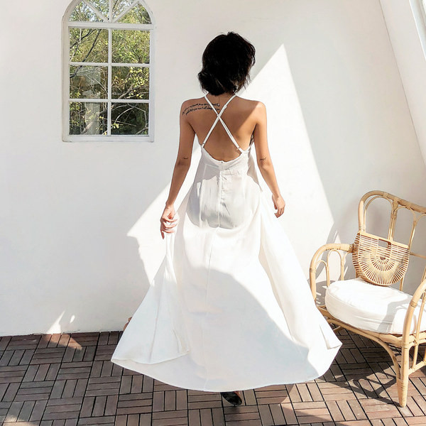 Γυναικείο καλοκαιρινό φόρεμα σε δύο χρώματα με κεντήματα