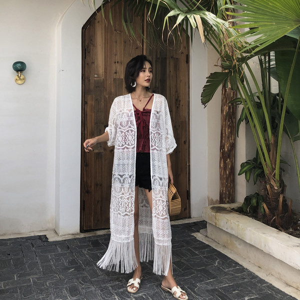 Hosszú női pareo rojtokkal