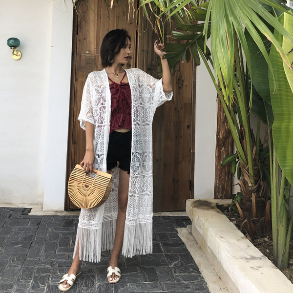 Hosszú női pareo rojtokkal