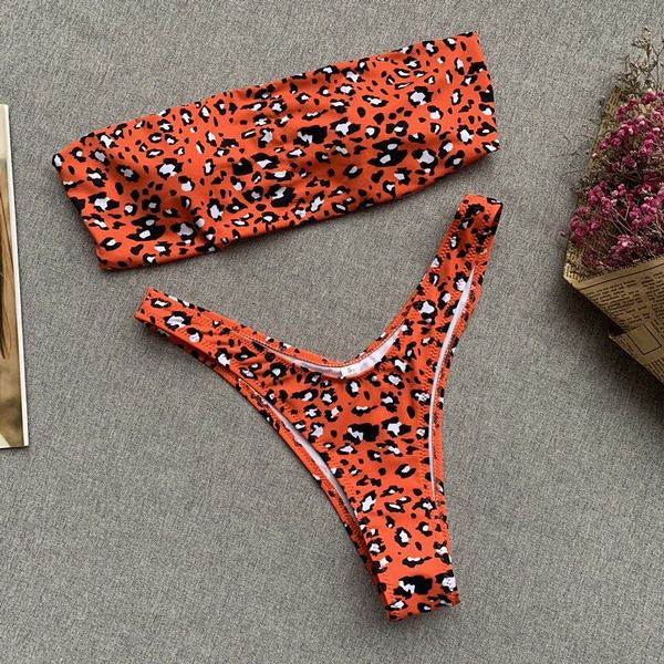 Γυναικείο μαγιό με λεοπάρδαλη πριντ σε πορτοκαλί χρώμα - τρία μοντέλα